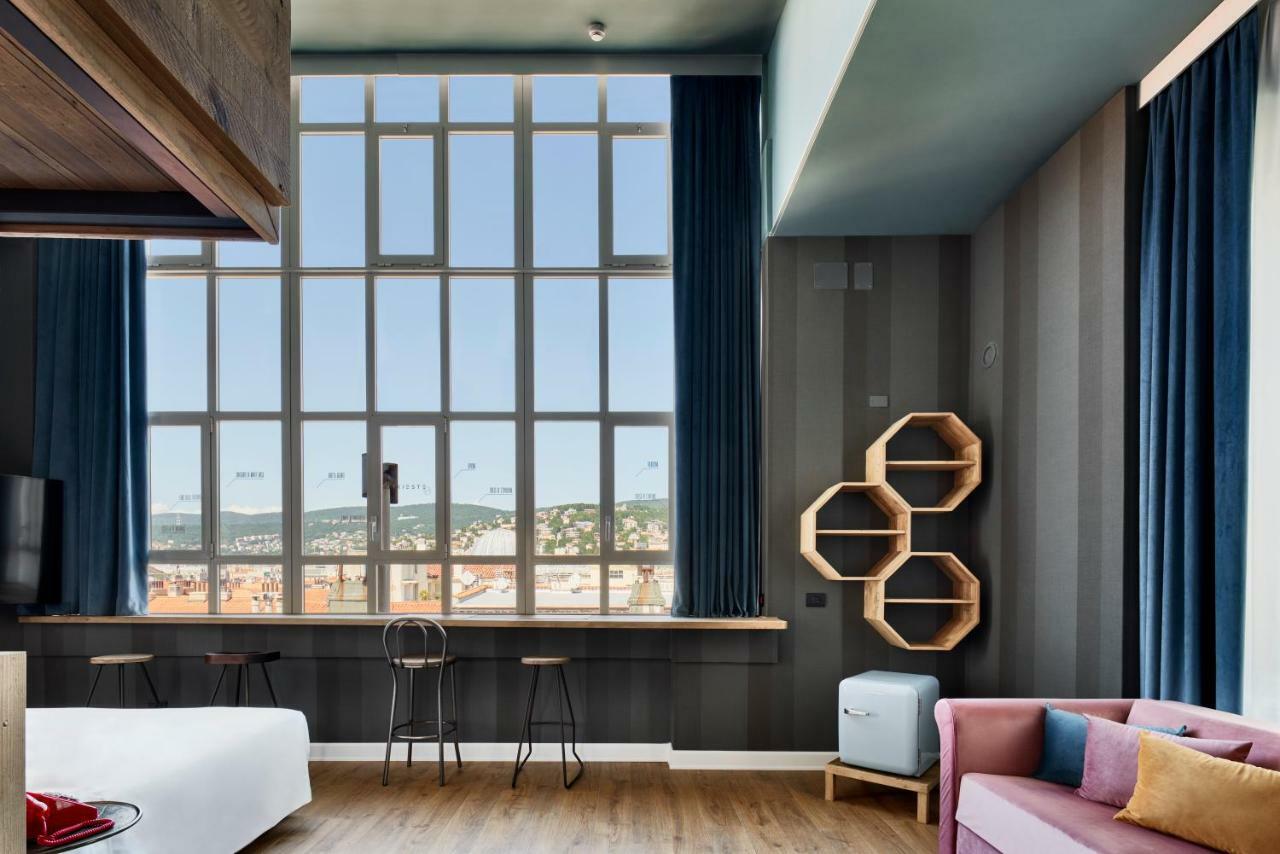 The Modernist Hotel Trieste Bagian luar foto