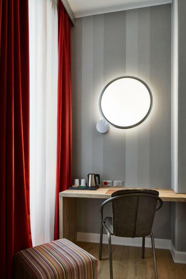 The Modernist Hotel Trieste Bagian luar foto